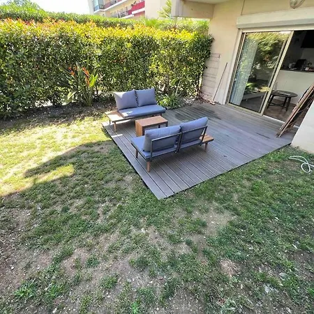 Le Cosy Garden: 4 Prs, Terrasse, Piscine 公寓