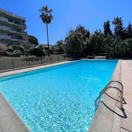 Le Cosy Garden: 4 Prs, Terrasse, Piscine Апартаменти Антіб