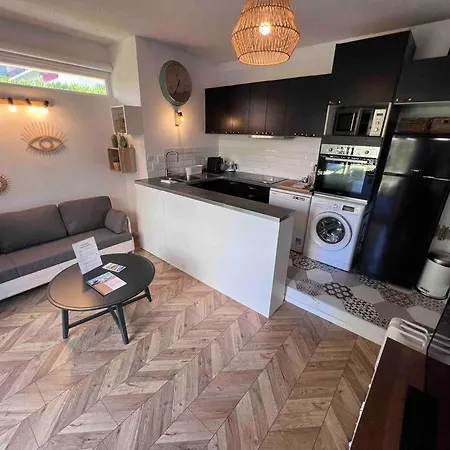 公寓 Le Cosy Garden: 4 Prs, Terrasse, Piscine 昂蒂布